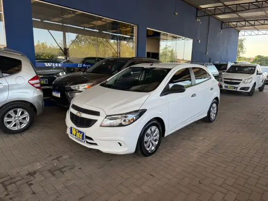 CHEVROLET-ONIX-2019