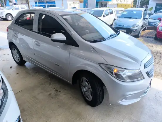 CHEVROLET-ONIX-1.0 MPFI JOY 8V FLEX 4P MANUAL CHEVROLET-ONIX-2016