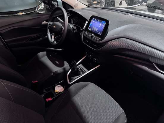 CHEVROLET-ONIX-2024