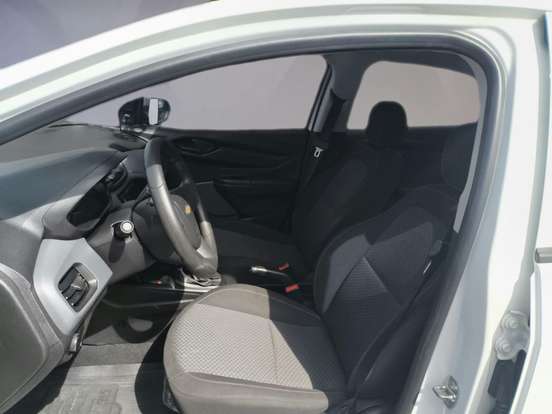 CHEVROLET-ONIX-2019