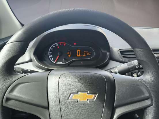 CHEVROLET-ONIX-2019