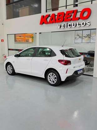CHEVROLET-ONIX-2022