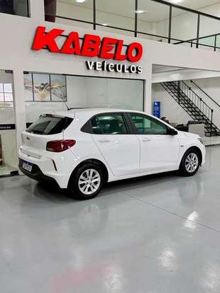 CHEVROLET-ONIX-2022