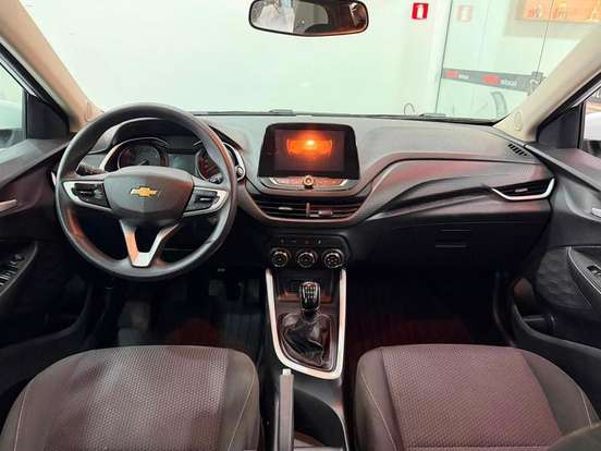 CHEVROLET-ONIX-2022