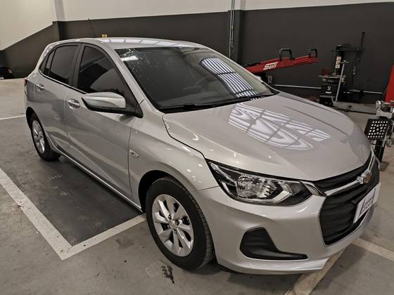 CHEVROLET ONIX 1.0 TURBO FLEX LT MANUAL