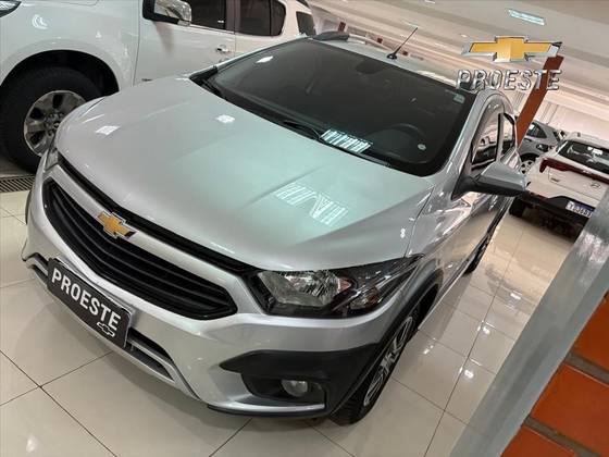 CHEVROLET ONIX 1.4 MPFI ACTIV 8V FLEX 4P AUTOMÁTICO