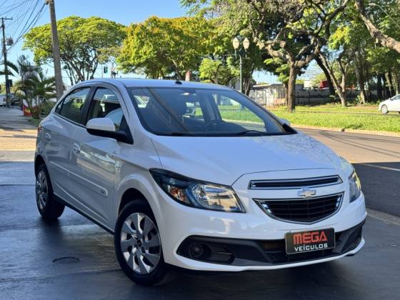 CHEVROLET ONIX 1.4 MPFI LT 8V FLEX 4P MANUAL