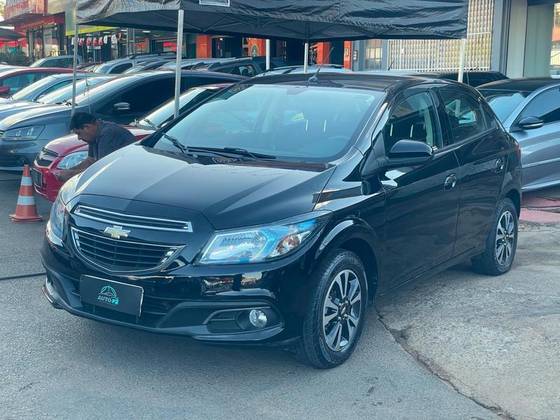 CHEVROLET ONIX 1.4 MPFI LTZ 8V FLEX 4P AUTOMÁTICO