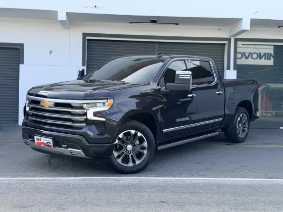 CHEVROLET SILVERADO 5.3 V8 GASOLINA 1500 HIGH COUNTRY 4X4 AUTOMÁTICO