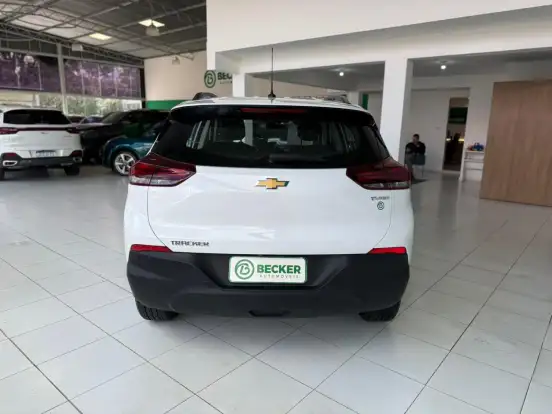 CHEVROLET-TRACKER-2022