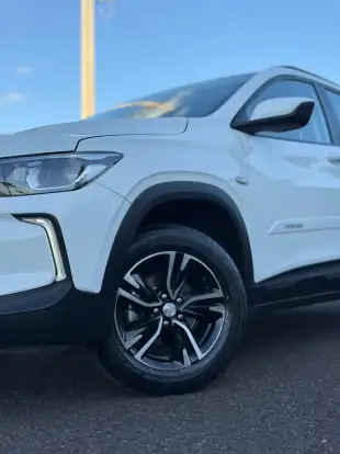 CHEVROLET-TRACKER-2022