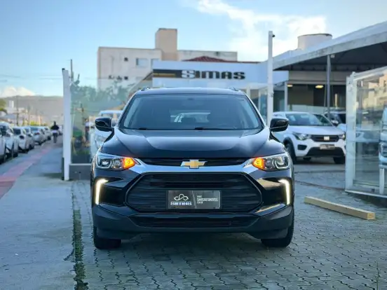CHEVROLET-TRACKER-2021