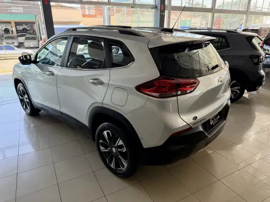 CHEVROLET-TRACKER-2022