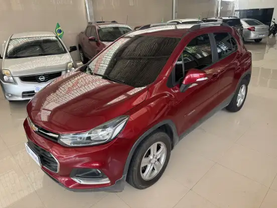 CHEVROLET-TRACKER-2019
