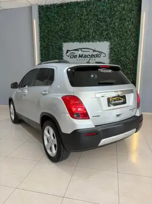 CHEVROLET-TRACKER-2014
