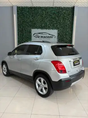 CHEVROLET-TRACKER-2014