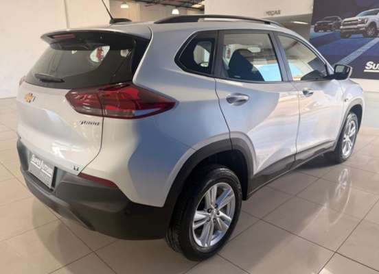 CHEVROLET-TRACKER-2022