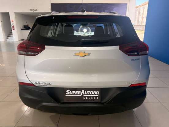 CHEVROLET-TRACKER-2022