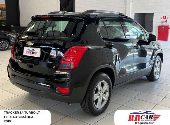 CHEVROLET-TRACKER-2019