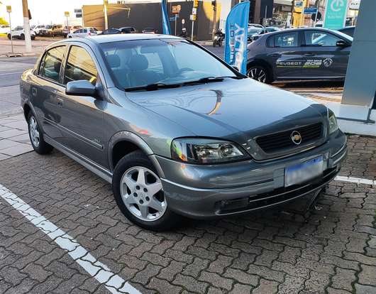CHEVROLET-ASTRA-2.0 SFI GLS 500 ANOS SEDAN 16V GASOLINA 4P MANUAL CHEVROLET-ASTRA-2000