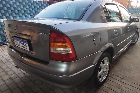 CHEVROLET-ASTRA-2.0 SFI GLS 500 ANOS SEDAN 16V GASOLINA 4P MANUAL CHEVROLET-ASTRA-2000