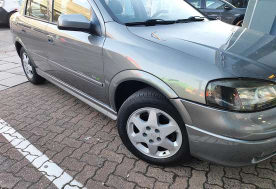 CHEVROLET-ASTRA-2.0 SFI GLS 500 ANOS SEDAN 16V GASOLINA 4P MANUAL CHEVROLET-ASTRA-2000