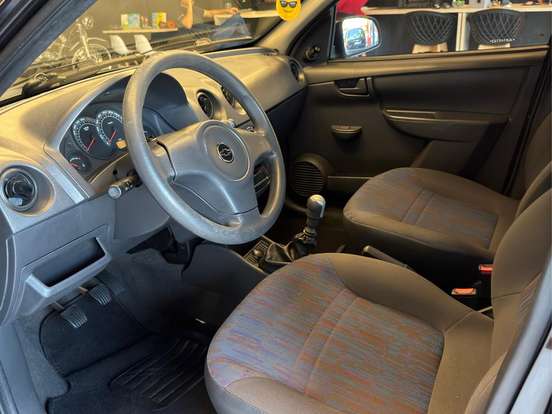 CHEVROLET-CELTA-1.0 MPFI VHCE LIFE 8V FLEX 4P MANUAL CHEVROLET-CELTA-2009