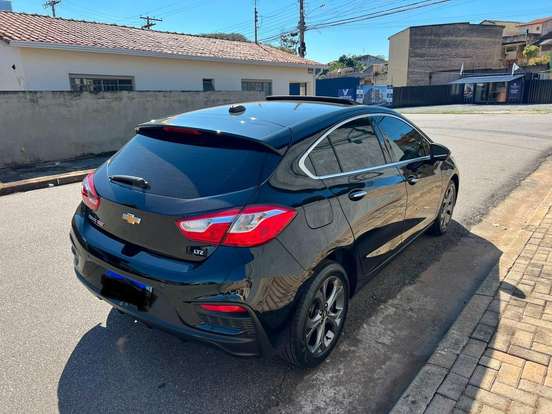 CHEVROLET-CRUZE-2019