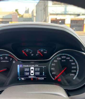 CHEVROLET-CRUZE-2019