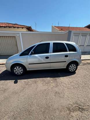 CHEVROLET-MERIVA-2009