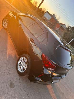 CHEVROLET-ONIX-2019