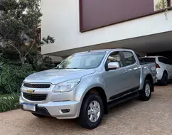 CHEVROLET S10 2.5 LTZ 4X4 CD 16V FLEX 4P MANUAL CHEVROLET S10 2.5 LTZ 4X4 CD 16V FLEX 4P MANUAL