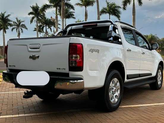 CHEVROLET-S10-2.8 LTZ 4X4 CD 16V TURBO DIESEL 4P AUTOMÁTICO CHEVROLET-S10-2014