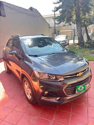 CHEVROLET-TRACKER-2018