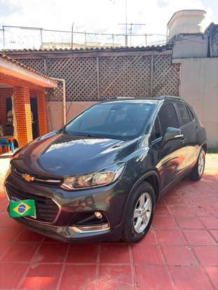 CHEVROLET-TRACKER-2018