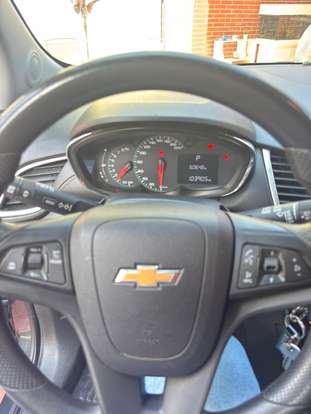 CHEVROLET-TRACKER-2018