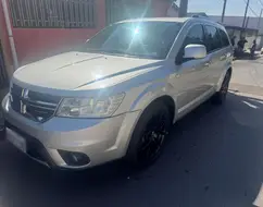 DODGE JOURNEY 3.6 RT V6 GASOLINA 4P AUTOMÁTICO DODGE JOURNEY 3.6 RT V6 GASOLINA 4P AUTOMÁTICO