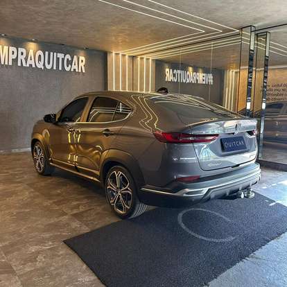 FIAT-FASTBACK-2022