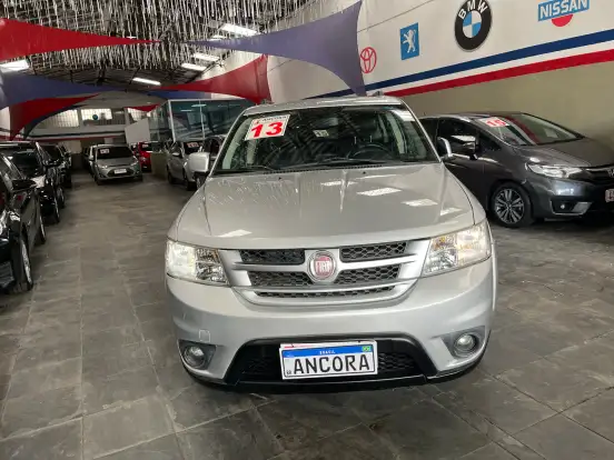 FIAT-FREEMONT-2.4 PRECISION 16V GASOLINA 4P AUTOMÁTICO FIAT-FREEMONT-2012