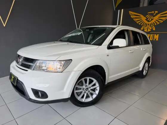 FIAT FREEMONT 2.4 PRECISION 16V GASOLINA 4P AUTOMÁTICO