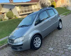 FIAT IDEA 1.4 MPI ELX 8V FLEX 4P MANUAL FIAT IDEA 1.4 MPI ELX 8V FLEX 4P MANUAL