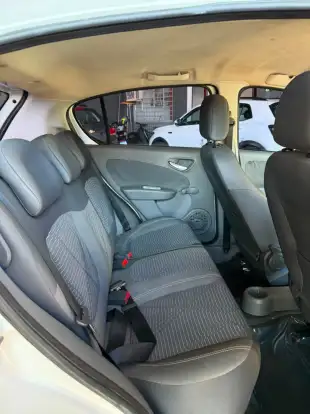 FIAT-PALIO-2013