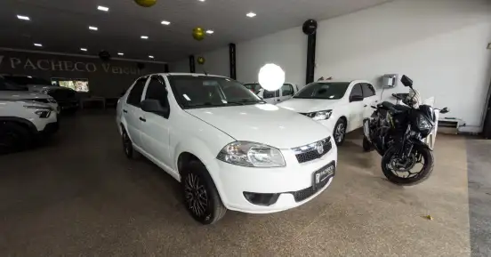 FIAT-SIENA-2013