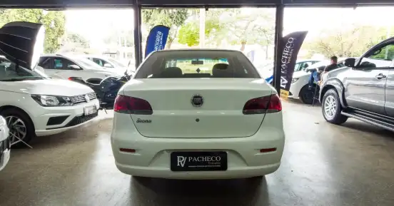 FIAT-SIENA-2013