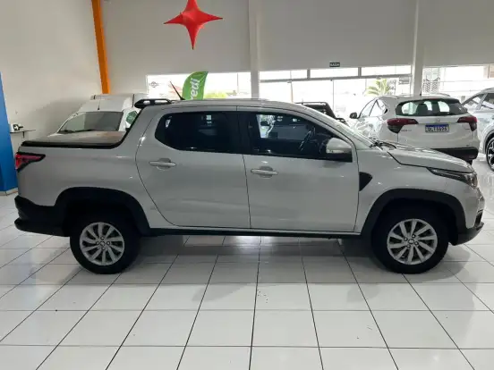 FIAT-STRADA-2023