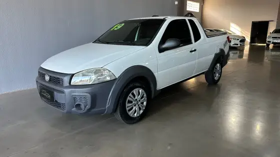 FIAT STRADA 1.4 MPI HARD WORKING CE 8V FLEX 2P MANUAL FIAT STRADA 1.4 MPI HARD WORKING CE 8V FLEX 2P MANUAL