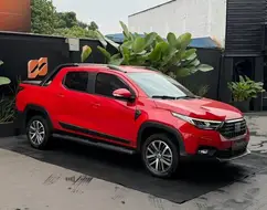 FIAT STRADA 1.3 FIREFLY FLEX VOLCANO CD CVT FIAT STRADA 1.3 FIREFLY FLEX VOLCANO CD CVT