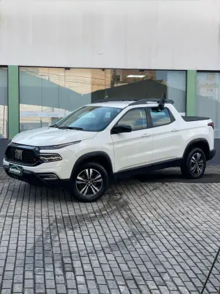 FIAT TORO 1.3 TURBO 270 FLEX FREEDOM AT6 FIAT TORO 1.3 TURBO 270 FLEX FREEDOM AT6
