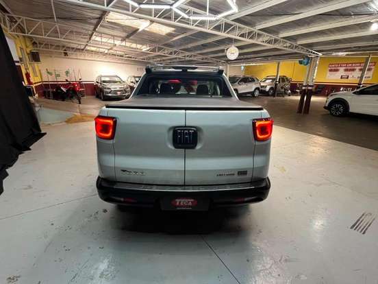 FIAT-TORO-2023
