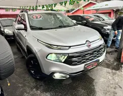FIAT TORO 1.8 16V EVO FLEX FREEDOM OPEN EDITION AT6 FIAT TORO 1.8 16V EVO FLEX FREEDOM OPEN EDITION AT6